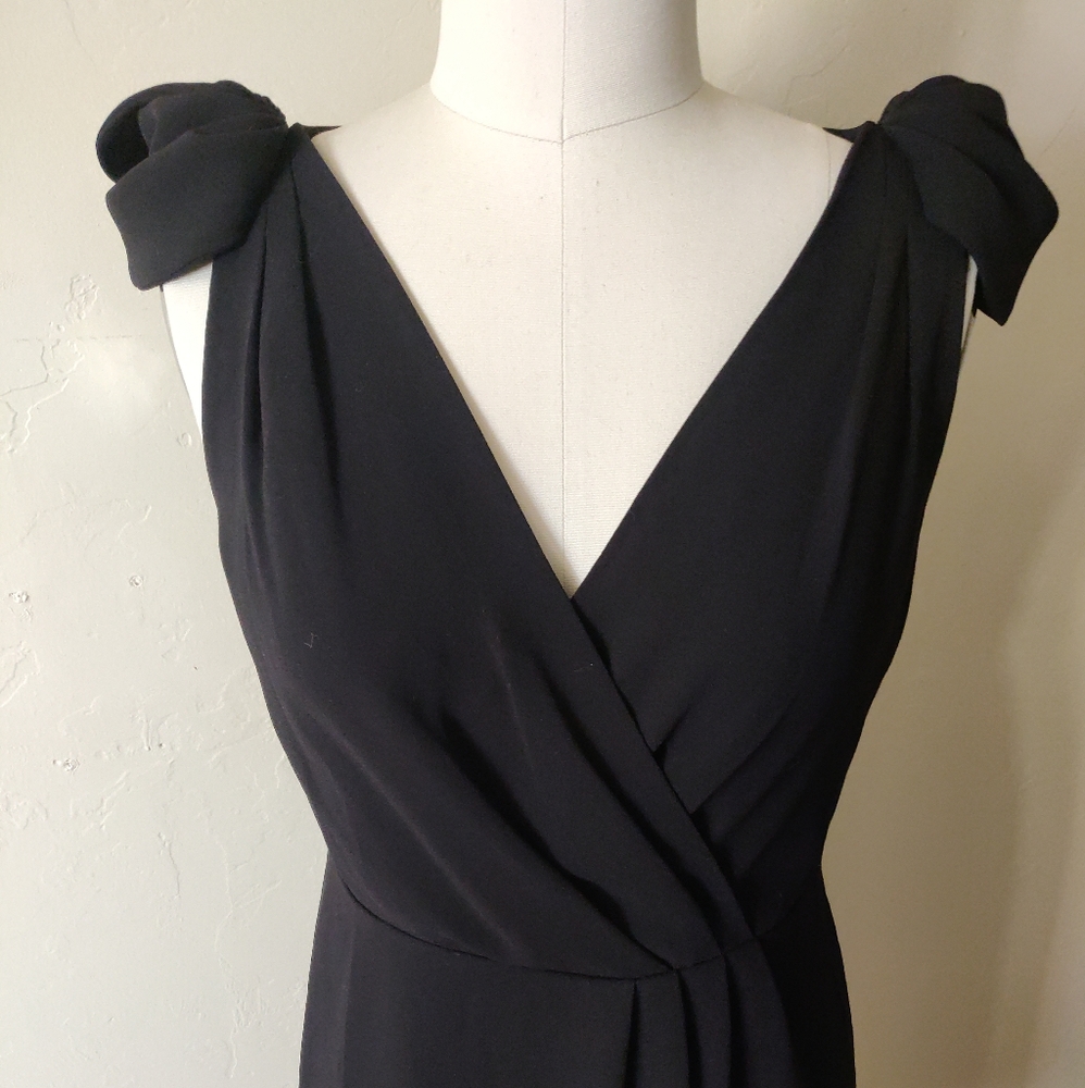 NWOT Ann Taylor LOFT black dress cap sleeves